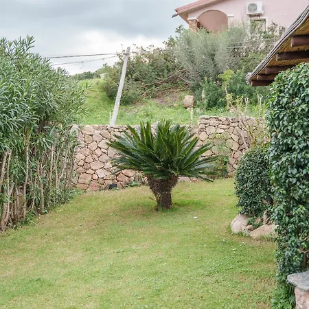 Villino Flora Βίλα Porto San Paolo (Sardinia)