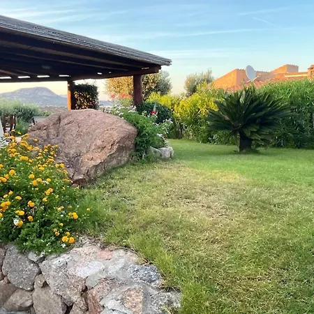 Villino Flora Villa *